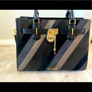 Michael Kors Hamilton Satchel crossbody black